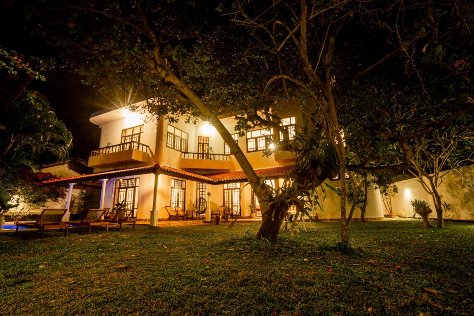 Nibbana Mirissa Hotel Экстерьер фото