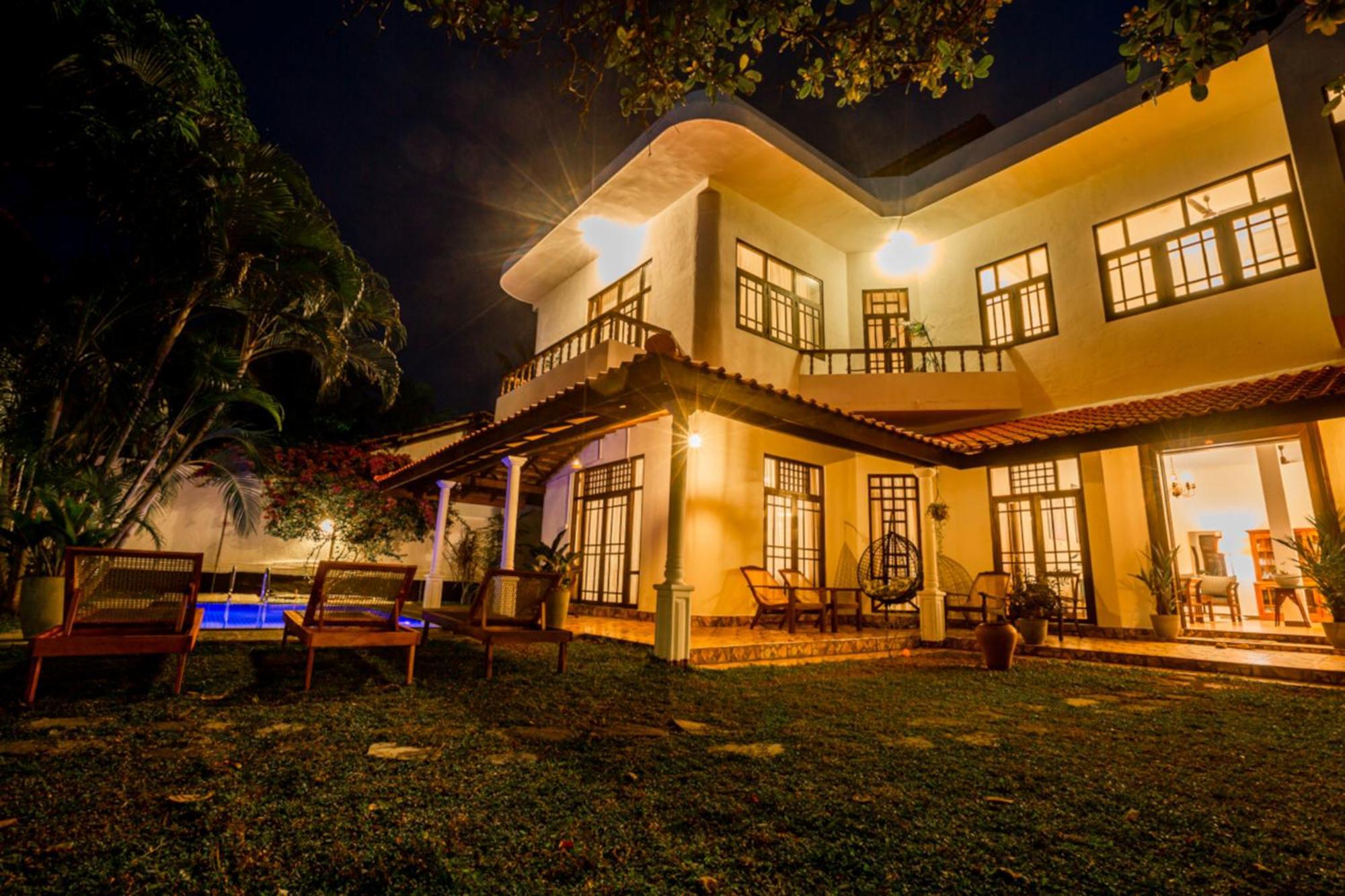 Nibbana Mirissa Hotel Экстерьер фото