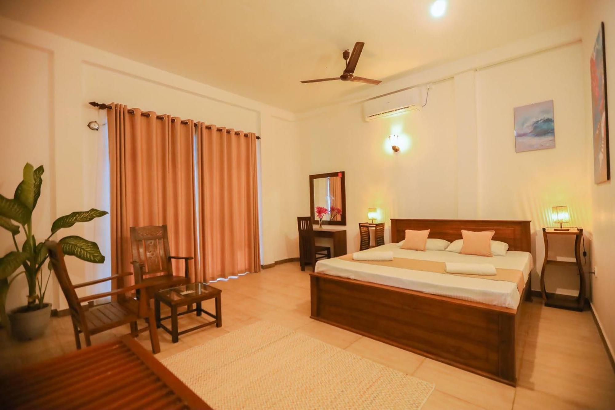 Nibbana Mirissa Hotel Экстерьер фото