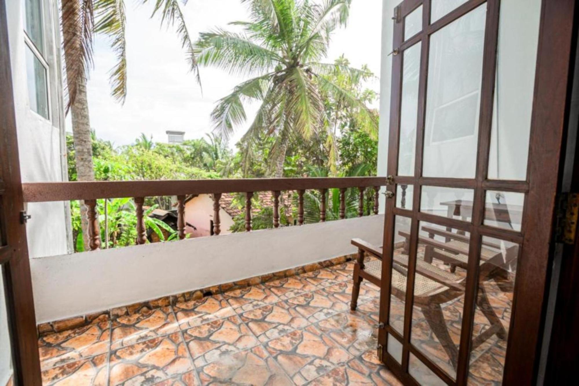 Nibbana Mirissa Hotel Экстерьер фото